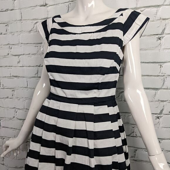 Mink Pink black and white stripe dress pleated skirt pockets low back size small - Picture 3 of 6